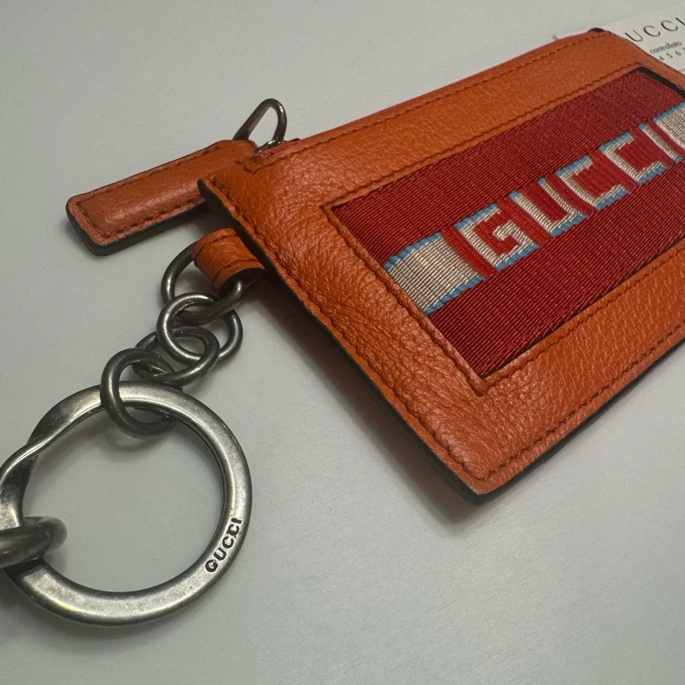 Gucci Leather Lanyard with card slots - Picture 2 of 10